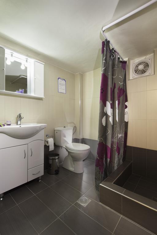 Georgias Appartement Charaki